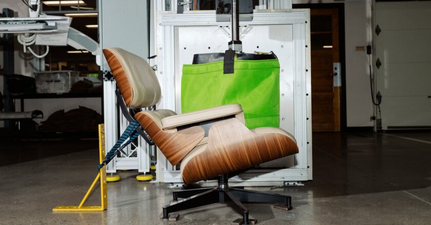 How Herman Miller tests their home office chairs for durability