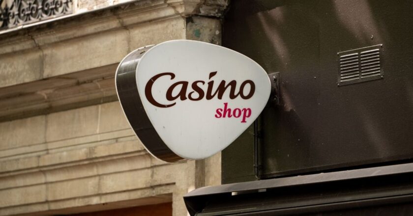 Casino Confirms It Has Received Expressions of Interest for the Sale of Stores