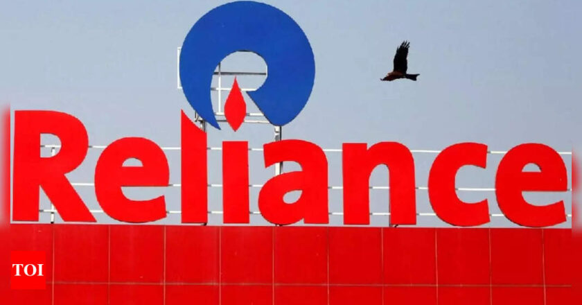 Reliance Retail to raise Rs 4,966.80 crore from Abu Dhabi Investment Authority