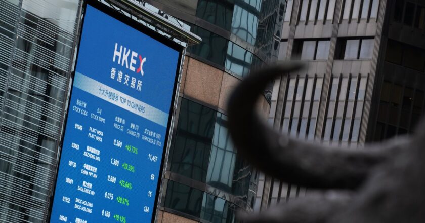 Luyuan, Shiyuan Daotian Shares Rise in Hong Kong Debut