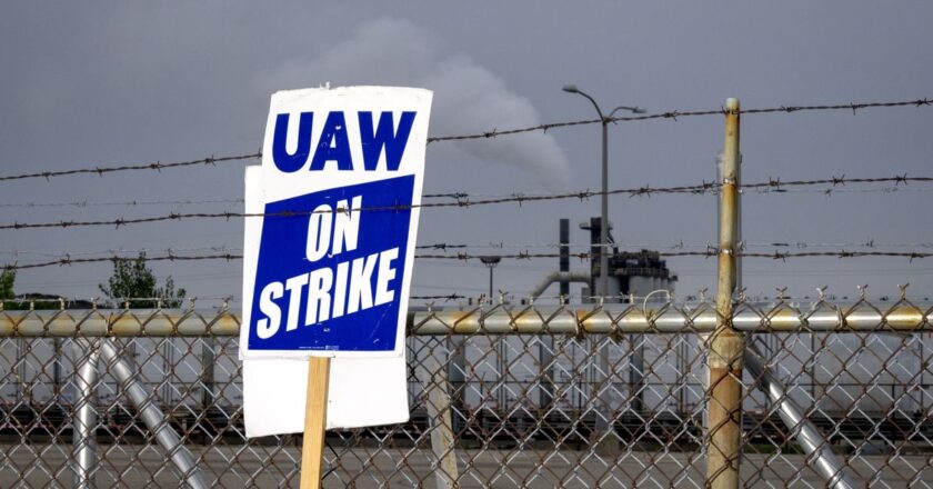 UAW Strikes at Ford Pickup-Truck Plant in Kentucky