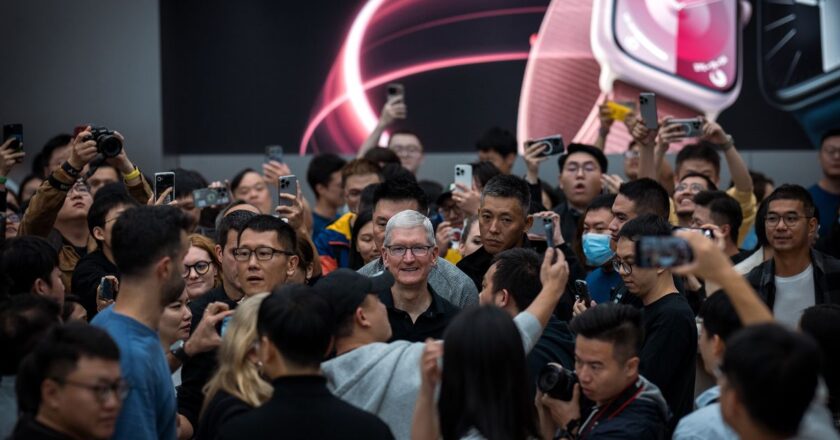 Tim Cook Can’t Make iPhones Without This Chinese Company and Its CEO