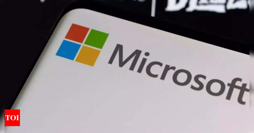 Microsoft sales beat estimates as customers prepare for AI rollout