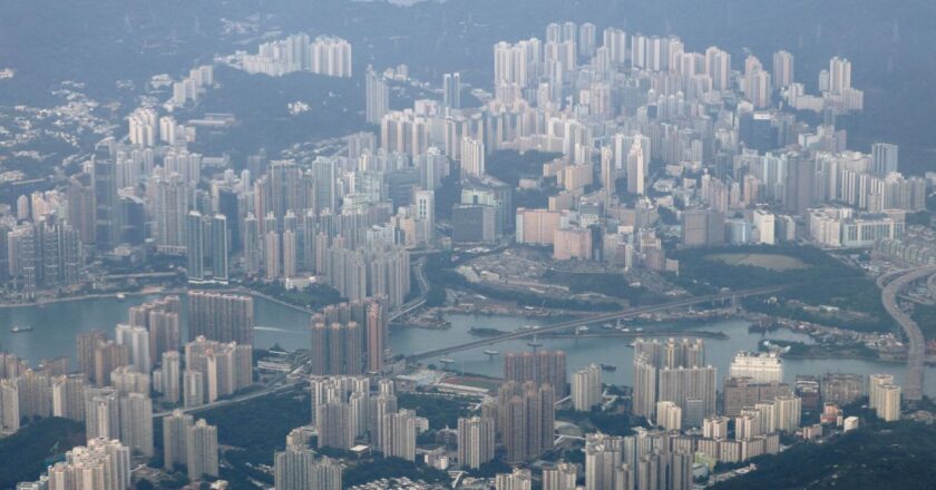 Hong Kong Cuts Housing, Stock-Market Taxes in Bid to Boost Global Standing