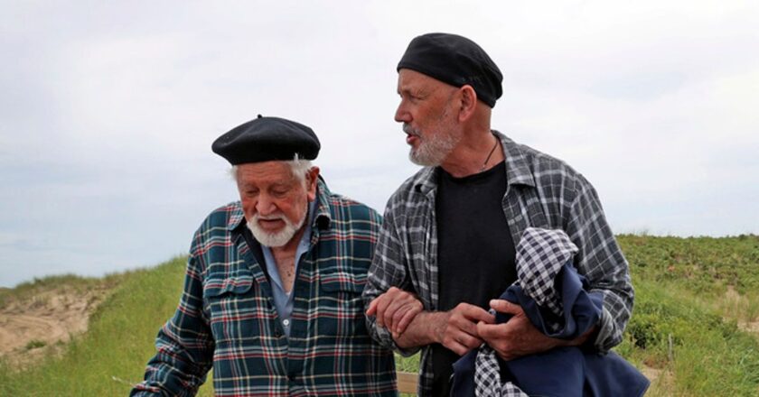 Painter, 95, No Longer Facing Eviction From Cape Cod Shack