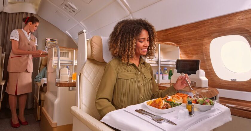 Emirates now offers meal pre-ordering service on 92 routes – Business Traveller