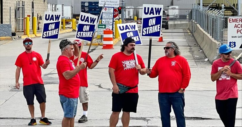 Big Three automakers idle thousands of workers as UAW strike rages on