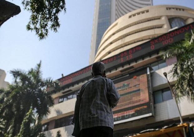 Sensex off day’s high; Honasa up 20% on strong Q2 show