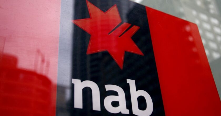 NAB FY Profit Up 7.6%, Raises Dividend