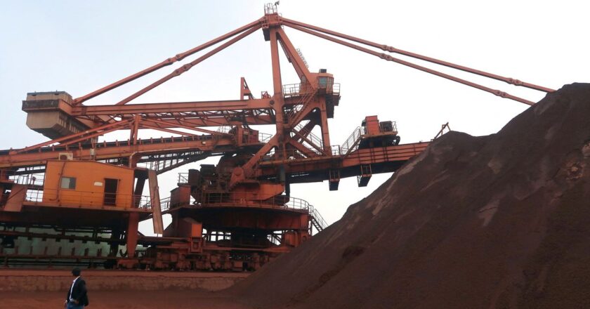 China Regulators to Step Up Oversight of Iron-Ore Market