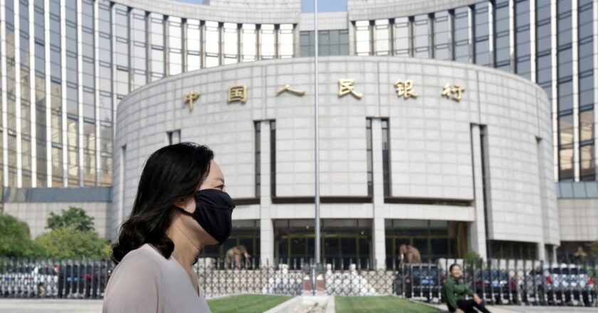 China’s Economy to Meet 5% Growth Target, PBOC Says