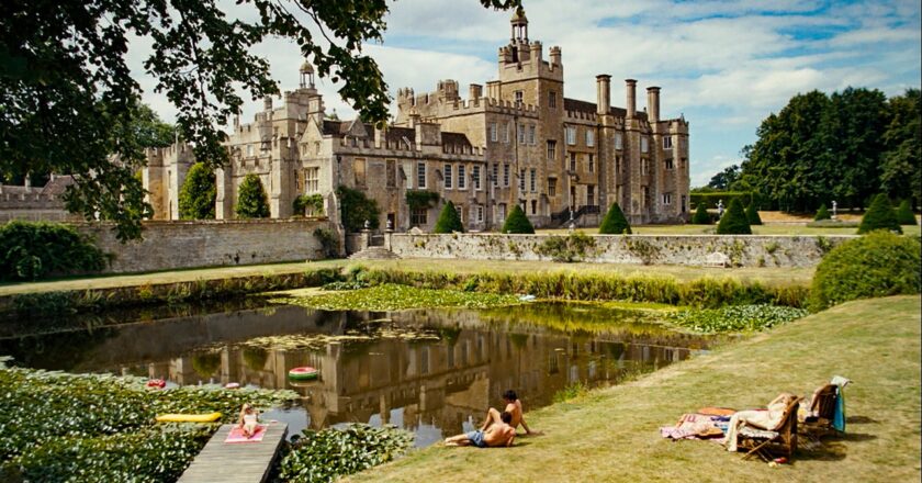 “Saltburn” Is a “Brideshead” for the Incel Age