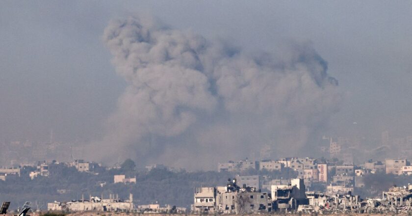 Israel Steps Up Attacks in Southern Gaza as Negotiations Stumble