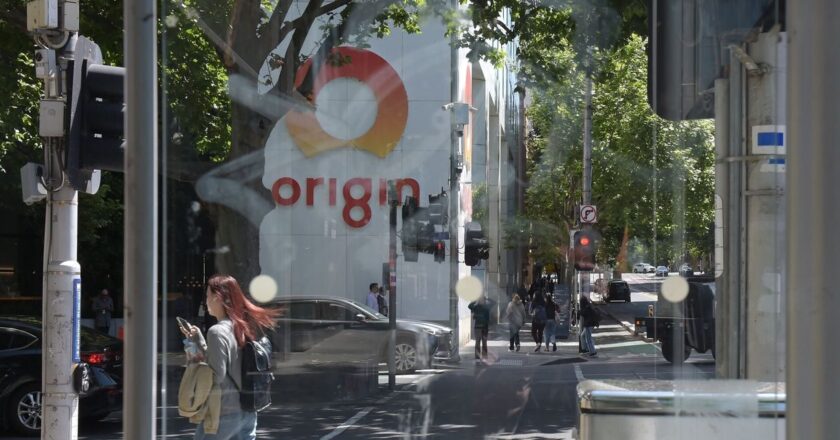 Failure of Bid for Origin Energy Signals Rising Power of Funds