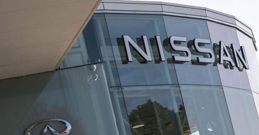 Nissan to Buy Back $824 Mln Stake From Renault