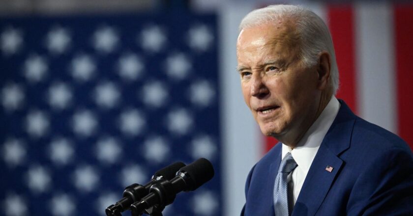 Biden and Ukraine Need a Senate Deal