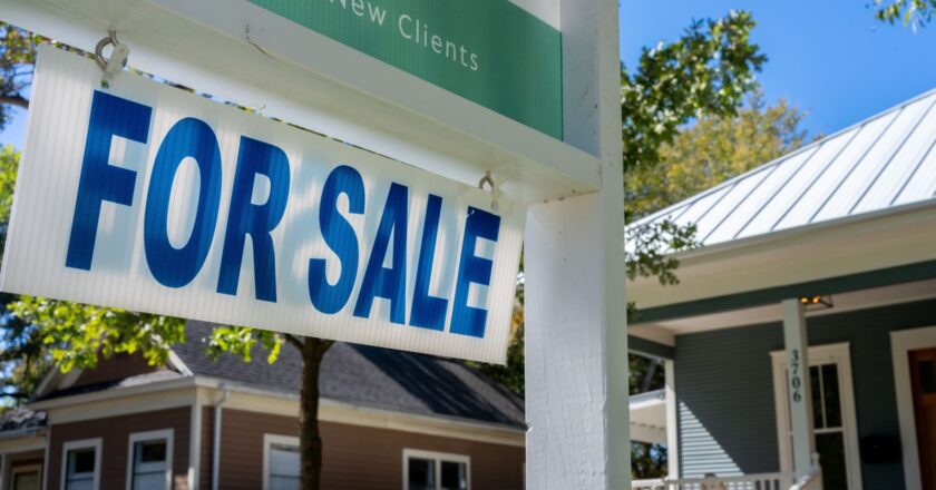 What Fed Rate Cuts Mean for Home Buyers in 2024