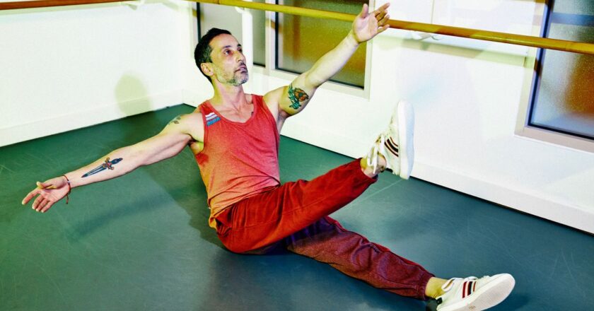 Build Strength and Flexibility Like These Ballet Dancers