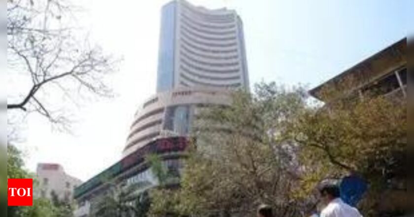 Indian Stocks: Sensex, Nifty set to end year on a high: Winners and losers in 2023