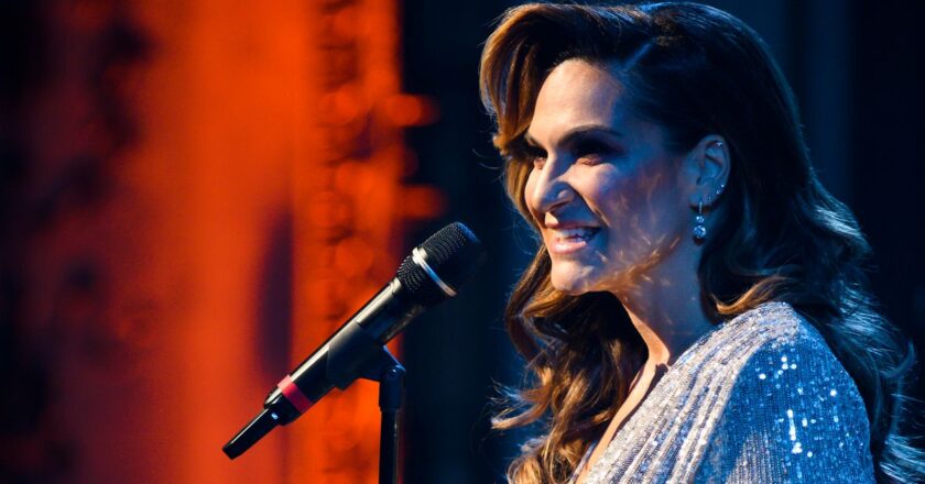 Shoshana Bean Chats About NYC Holiday Concert, Alicia Keys Musical