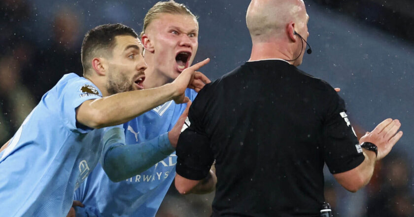 Erling Haaland photo: What our writers think of Manchester City striker’s reaction to Simon Hooper