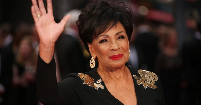 Shirley Bassey and Ridley Scott are among hundreds awarded in UK’s New Year Honors list