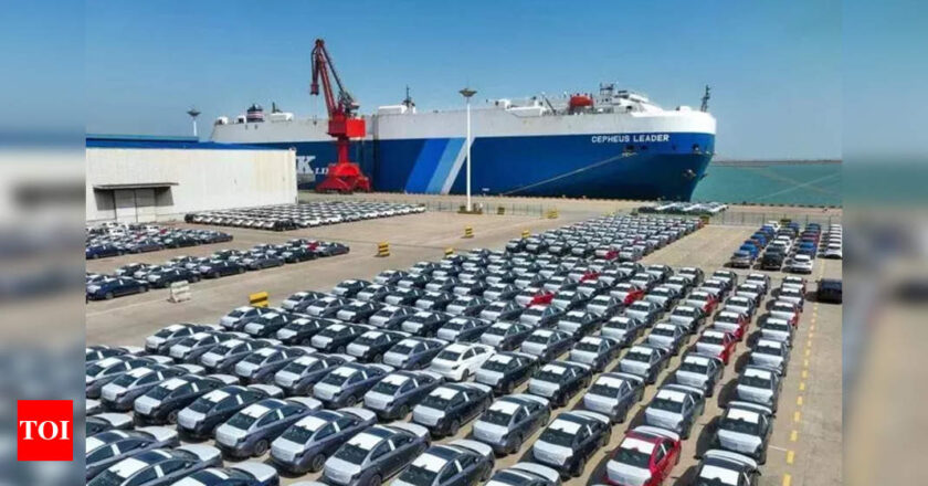 Automobile exports from India dip 5.5% in FY24