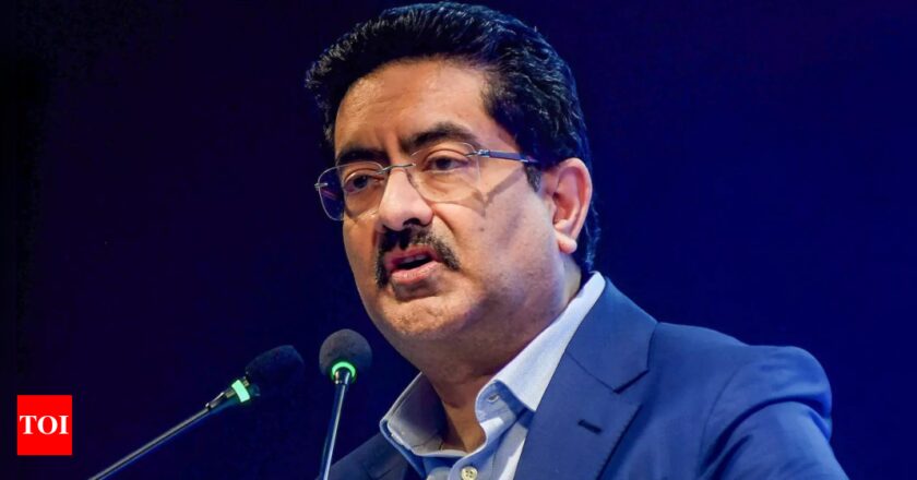 Birla eyes top three slots in financial services business