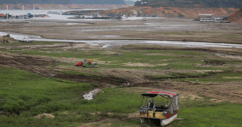 Colombia’s capital announces new measures to cut water consumption as dry weather persists