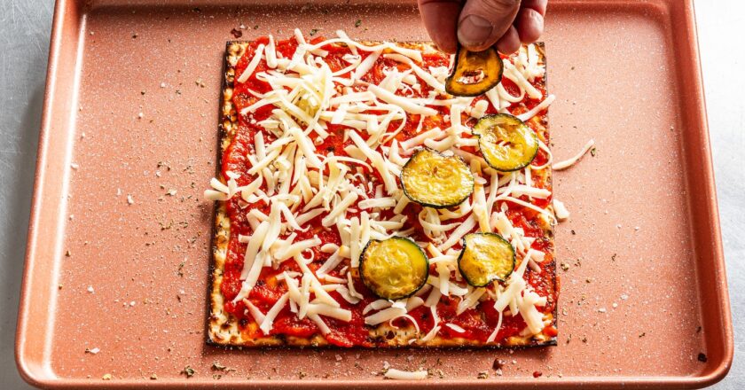 How to make matzoh pizza for Passover